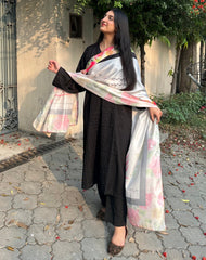 Khushboo Odhni