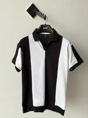 Old money Panel V collar Tshirt
