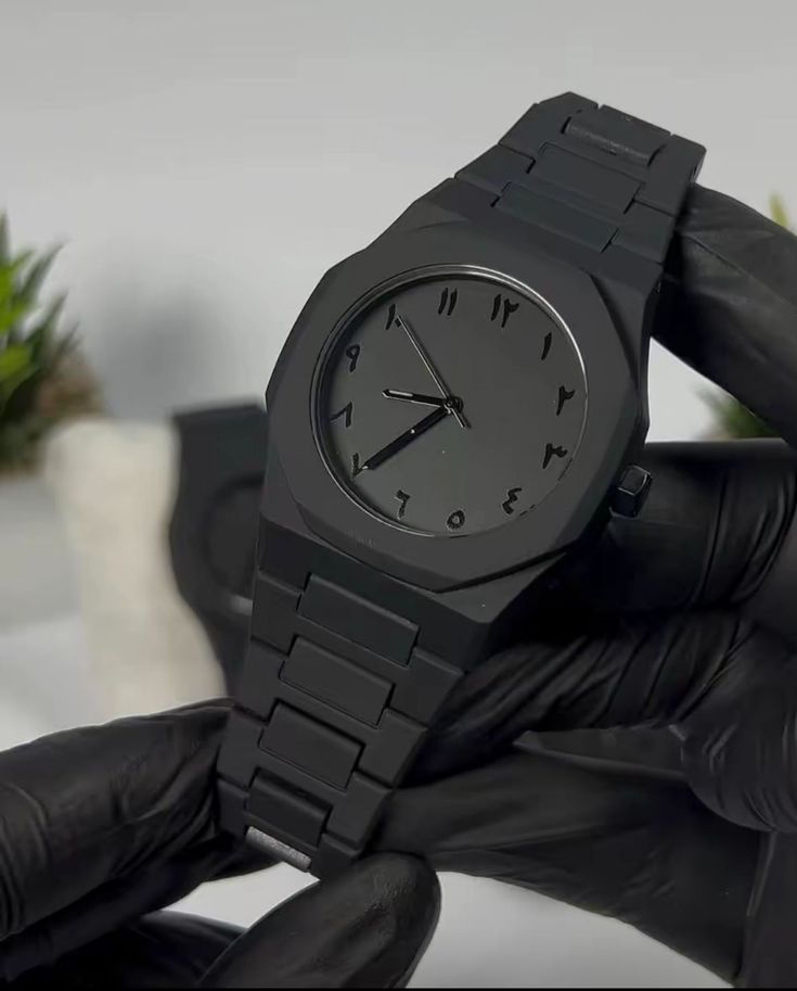 BLACK BEAST WATCH